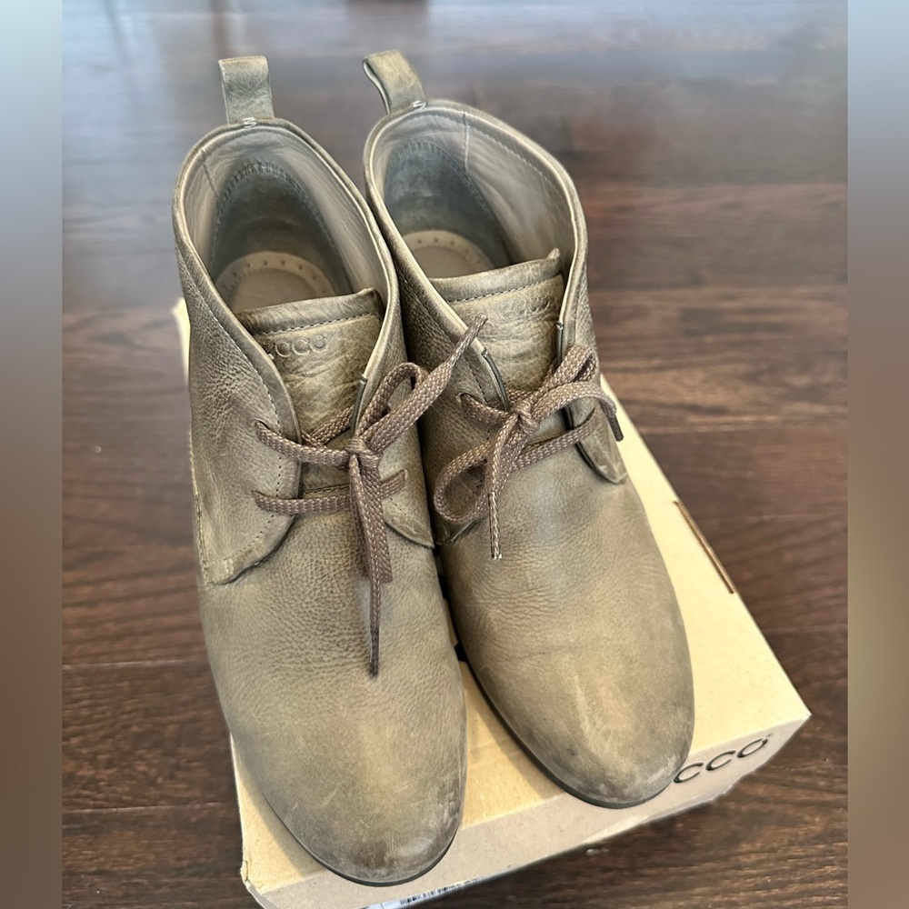 Ecco Leather Booties